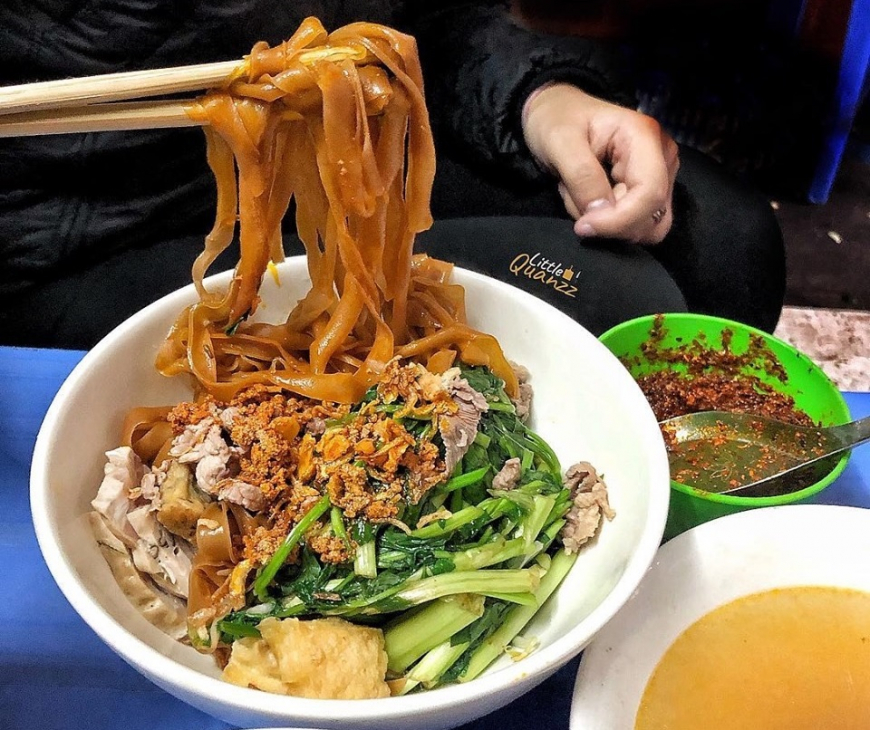the best street food dishes to sample
